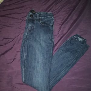 Skinny jeans